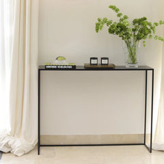 Mesa auxiliar Dori.