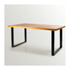 Image of Mesa de comedor de tapa de madera de roble y patas metálicas.