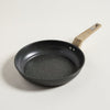 Image of Sartén mango silicona simil madera linea granite 26 cm