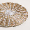 Image of CENTRO DE MESA REDONDO PLANO DE SEAGRASS CON BLANCO 35 CM