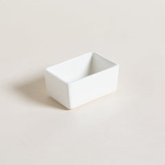 RECIPIENTE DE PORCELANA BLANCA 9,5X6,5 CM