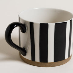 Mug bajo línea Daan