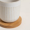 Image of Mug sin asa linea kall con base de bamboo