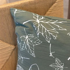 Almohadón tusor linea hojas