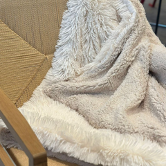 Pie de cama ultra soft con corderito