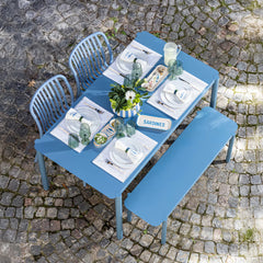 Mesa rectangular urban