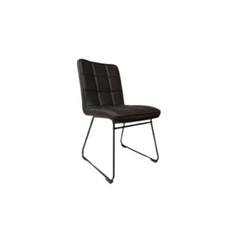 Silla barcelona tapizada en pana o ecocuero con patas trineo negro
