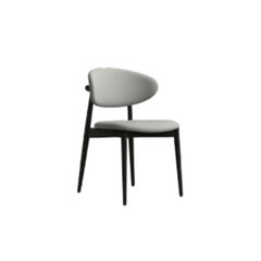 Silla Celine tapizada gris con patas color negro o natural