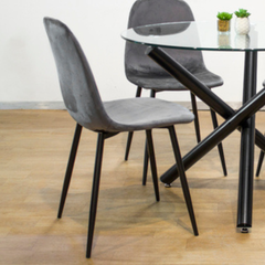 Silla Soho tapizada en pana gris oscuro con patas metálicas negras