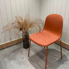 Image of Silla de comedor Línea Odense de plástico con almohadón