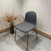 Image of Silla de comedor Línea Odense de plástico con almohadón