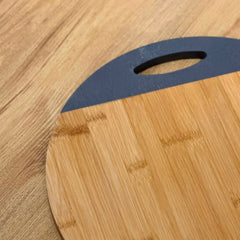Tabla de bamboo con mango gris