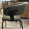 Image of Silla April tapizada con patas negras o beige