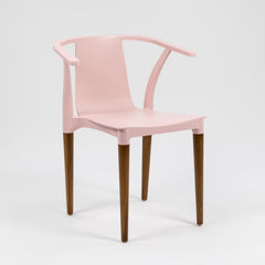 Silla Palta Wood plástica con patas de madera