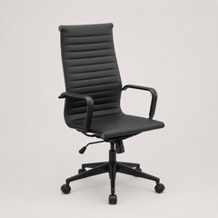 Sillón Aluminium tapizado en ecocuero, altura regulable, base negra y respaldo alto.