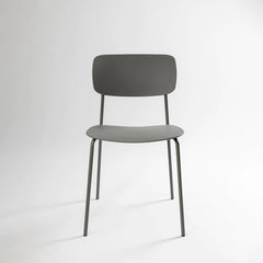 Silla apilable linea delft de plástico y patas de metal
