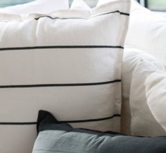 Almohadon 60x60 rayas - Negro