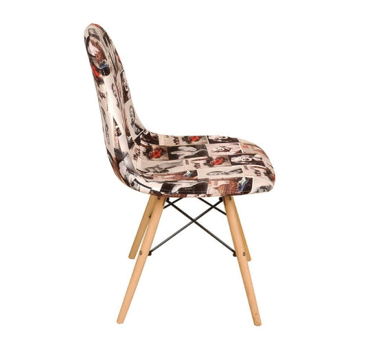 Silla Eames tapizada con patas de madera natural