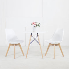 Mesa escandinava Eames redonda + sillas Tulip blancas