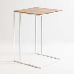 Mesa de arrime cuadrada con tapa de madera de alamo teñida y hierro - 60 x 40 x 40